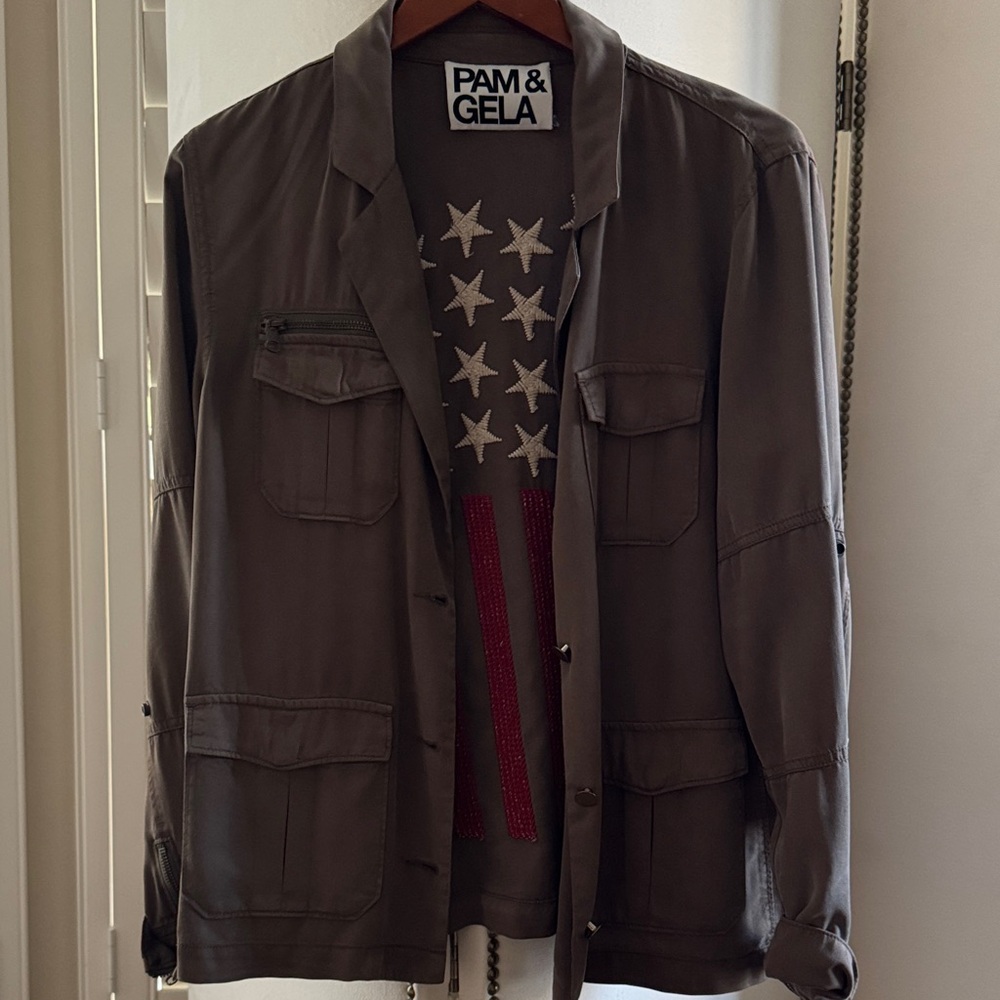 Pam & Gela women’s blazer